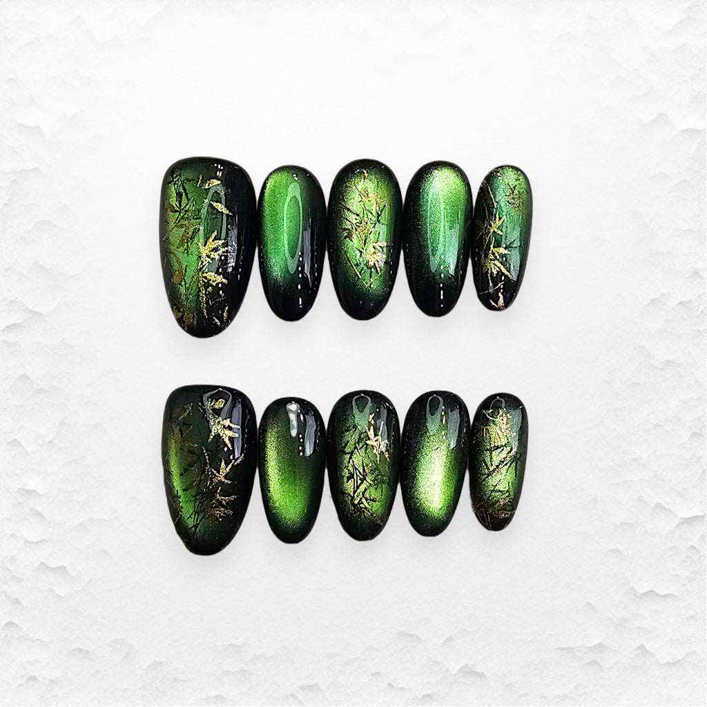 Press on nails, Cat eye
