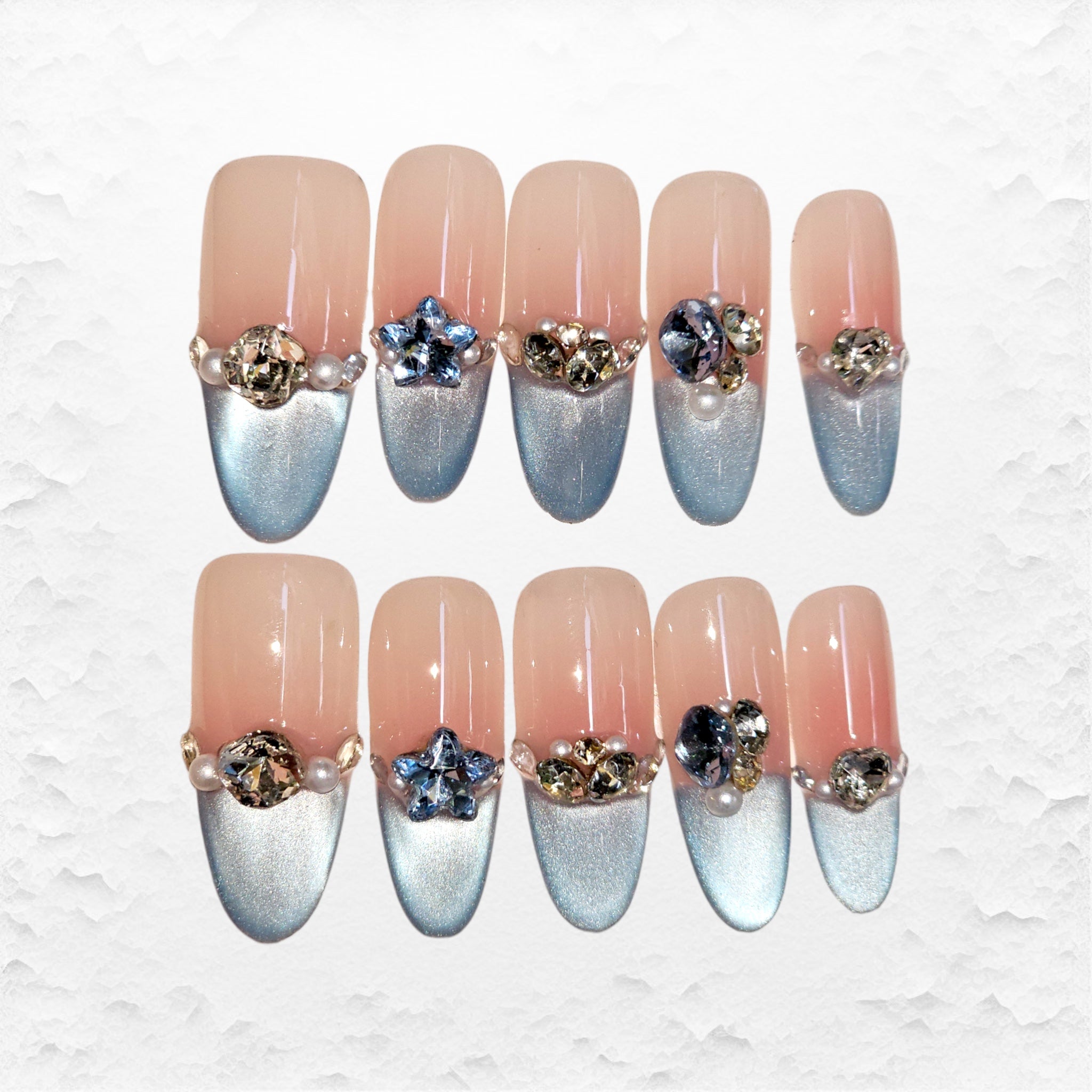 Press on nails, Blå cateye