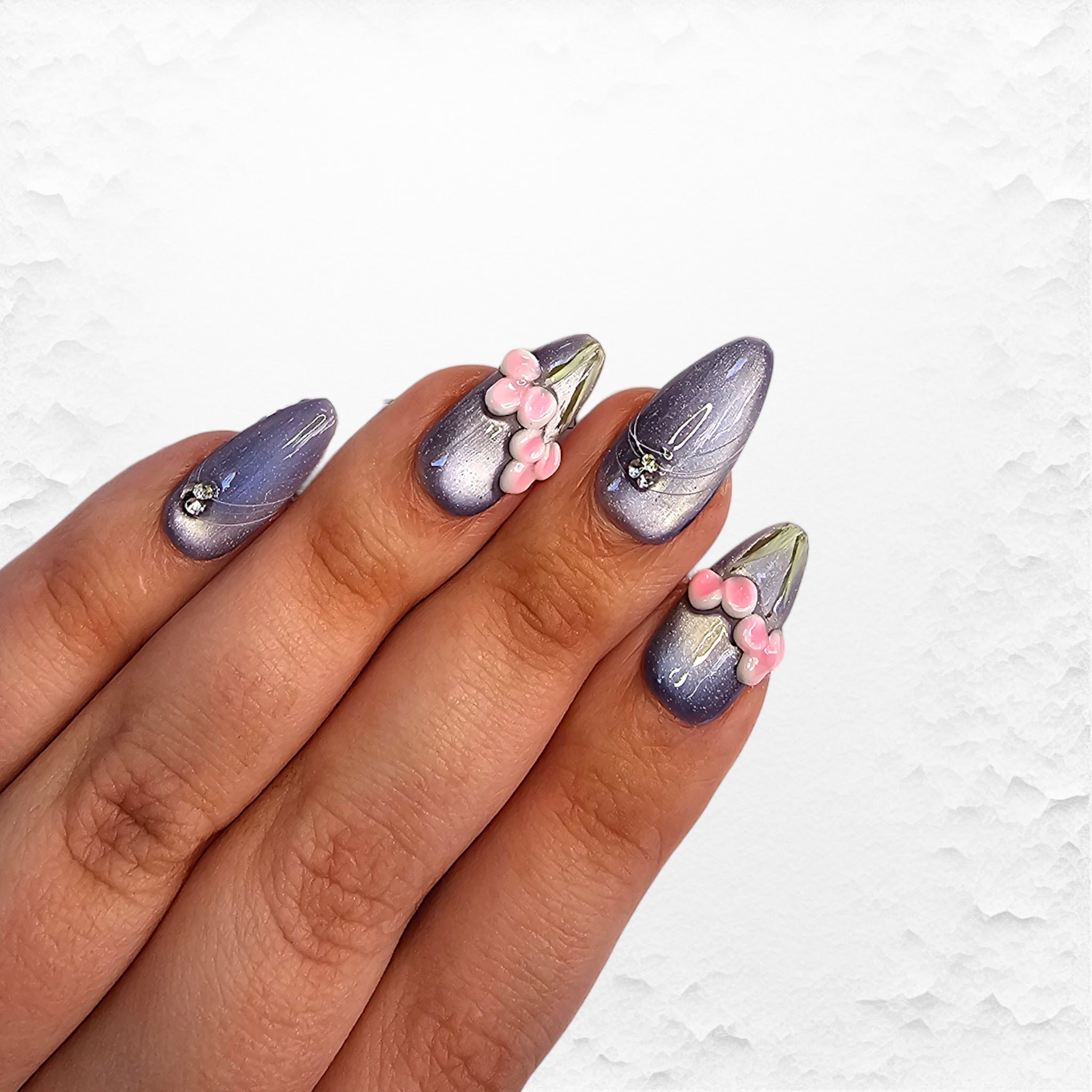 Premium Press on nails, Ovala med blommor