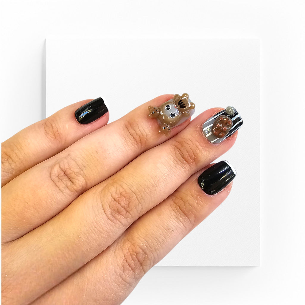 Handgjorda press on nails, korta