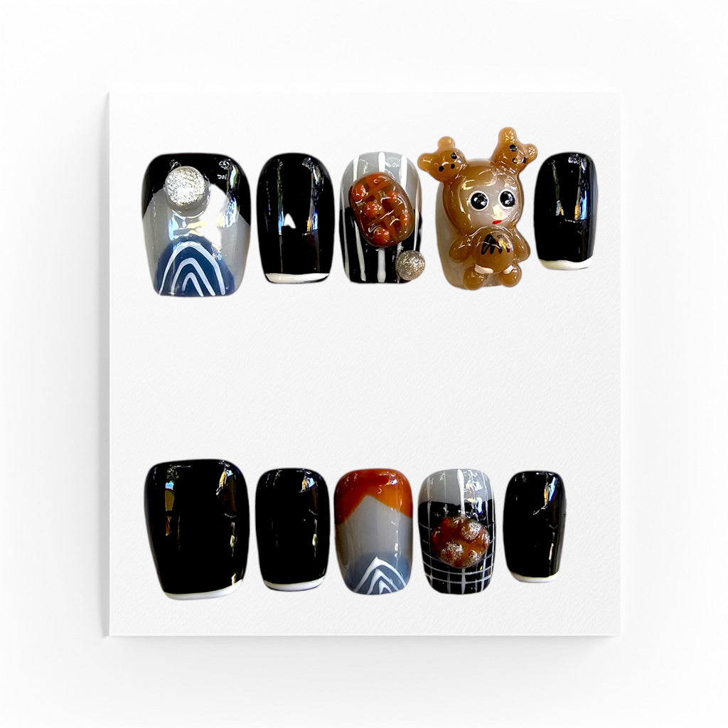 Handgjorda press on nails, korta