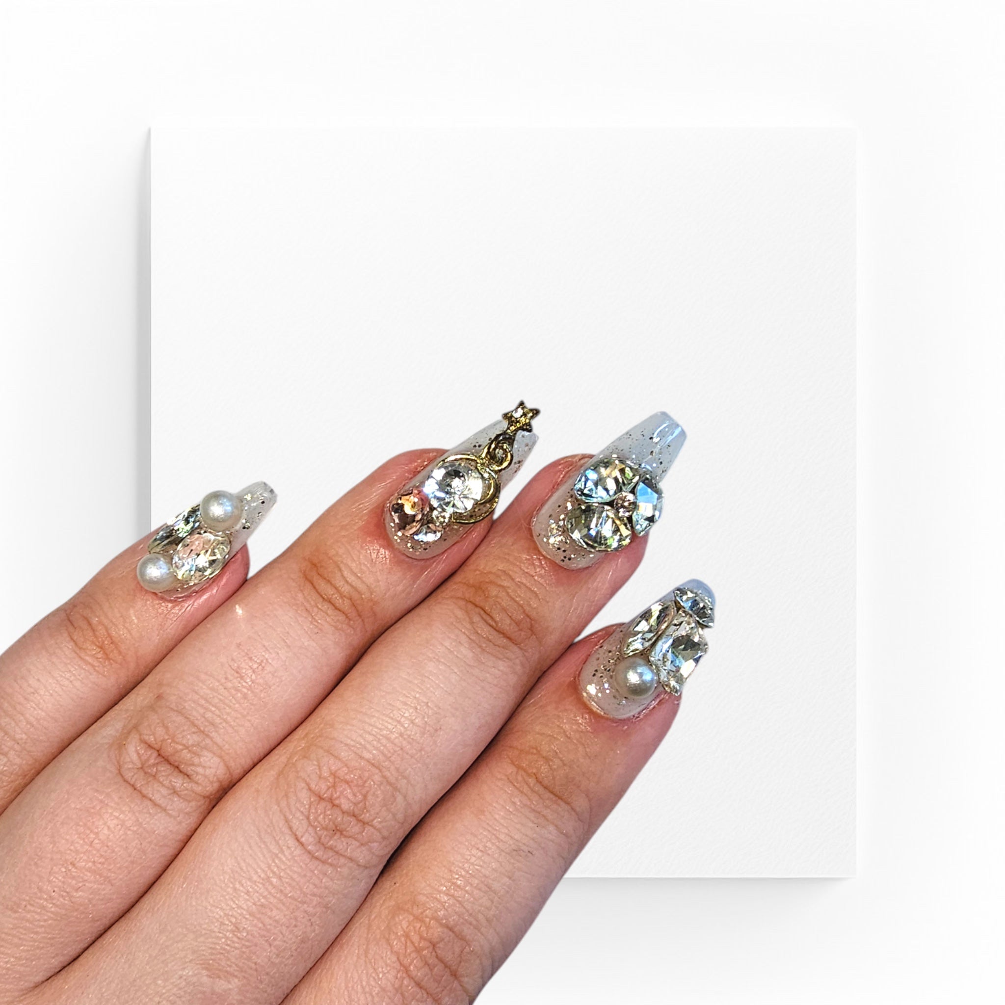 Handgjorda press on nails, korta ballerina med chunky design