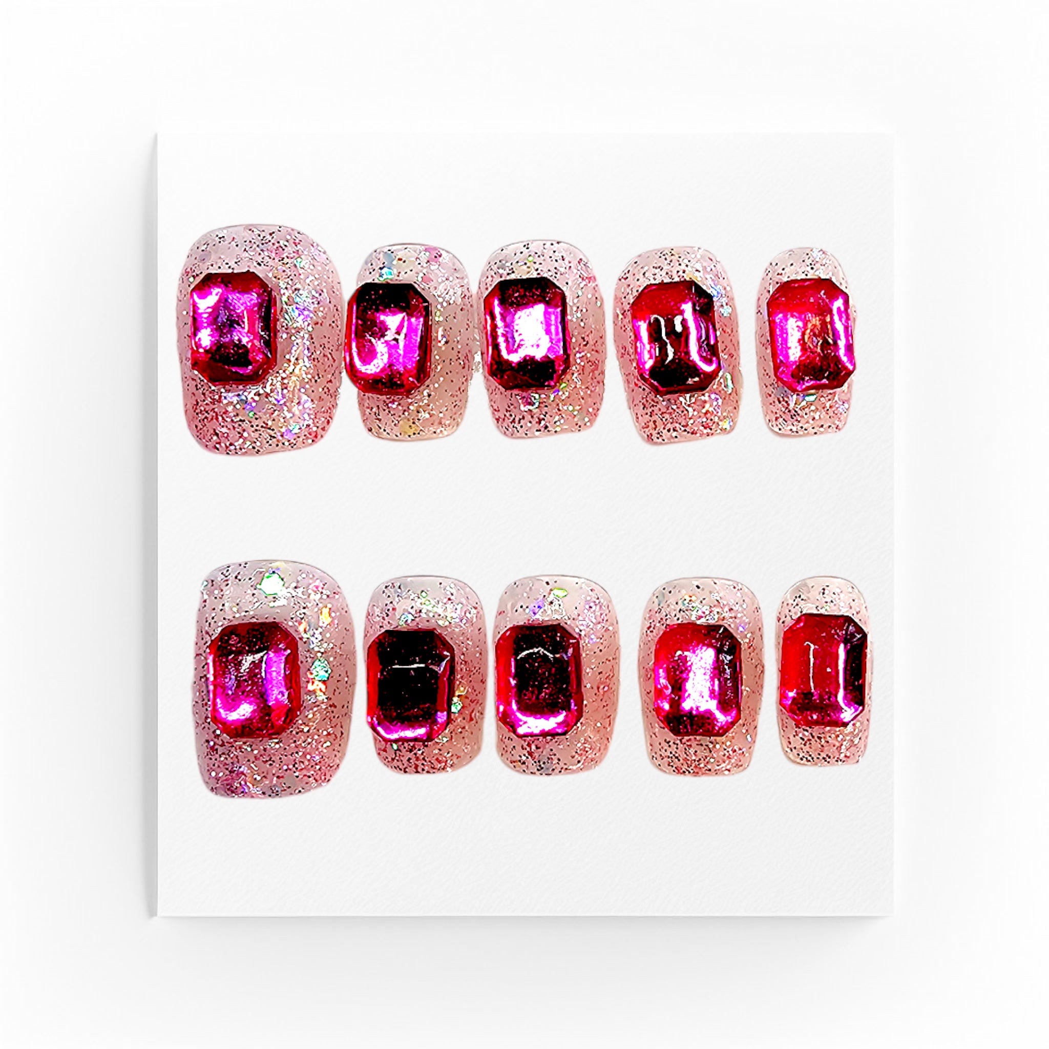 Handgjorda press on nailskorta squares med diamanter