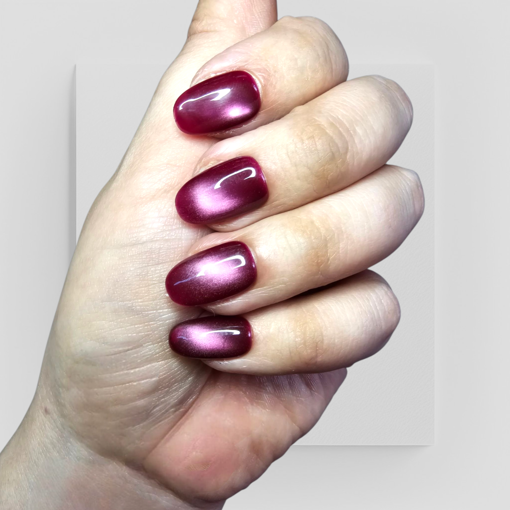 Handgjorda press on nails, korta ovala