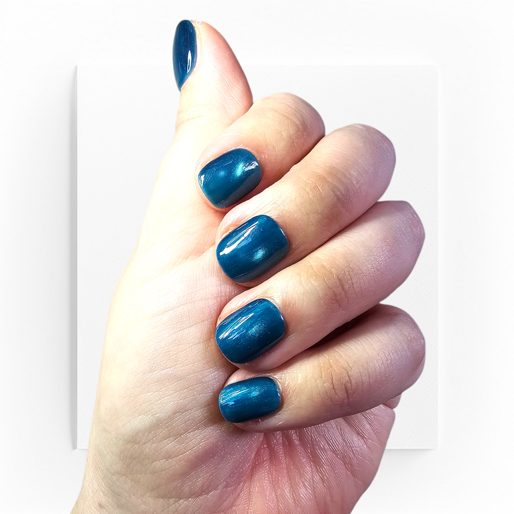 Handgjorda press on nails,superkorta cateye (Kopia)
