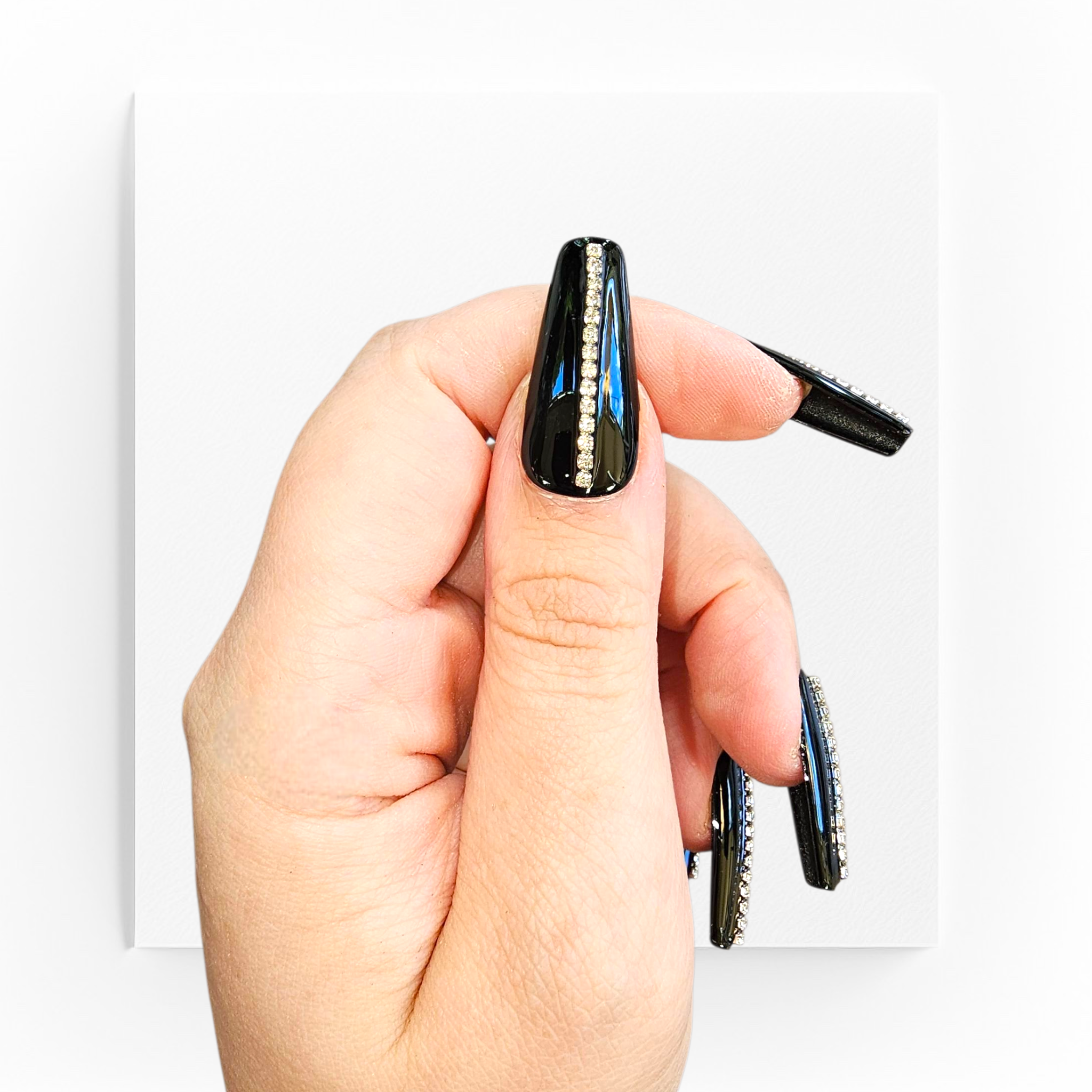 Handgjorda press on nails